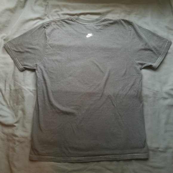 Repeating Nike Skull Tee M - Picture 2 of 8